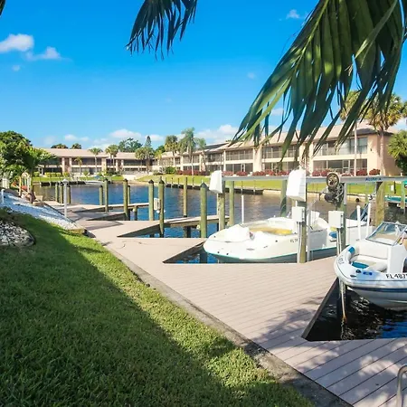Gulf Access #C 2-Bedroom W/ Heated Pool